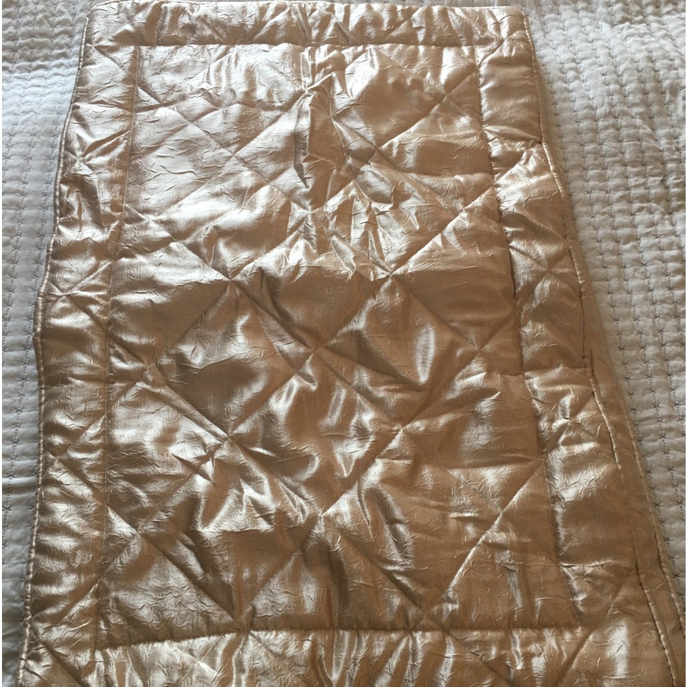 Satin shams / pillow cases